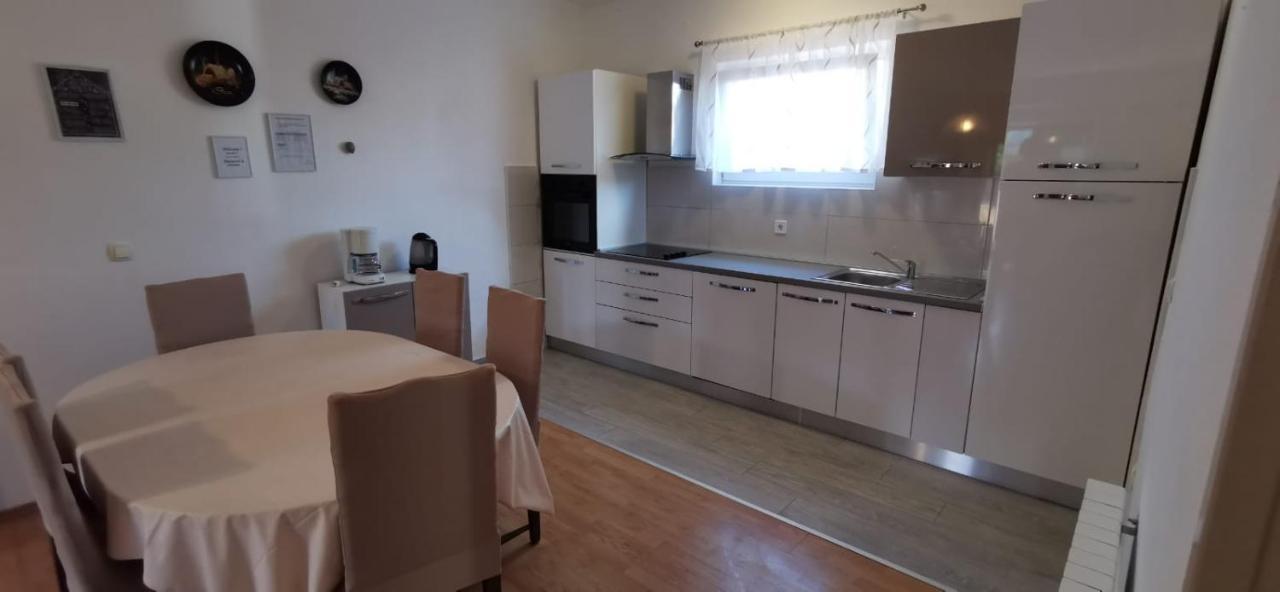 Apartments Tolic บีโอกราดนาโมรู ภายนอก รูปภาพ
