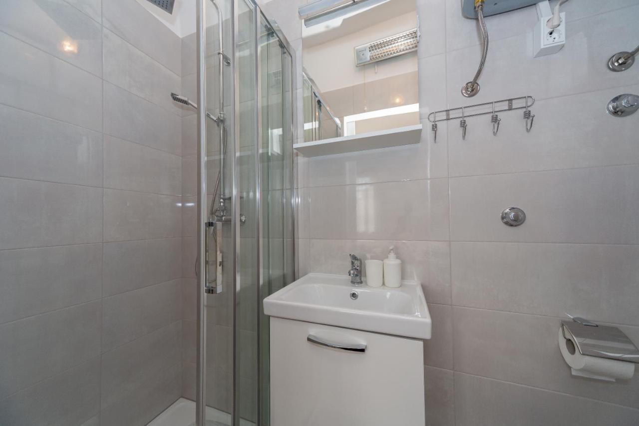 Apartments Tolic บีโอกราดนาโมรู ภายนอก รูปภาพ