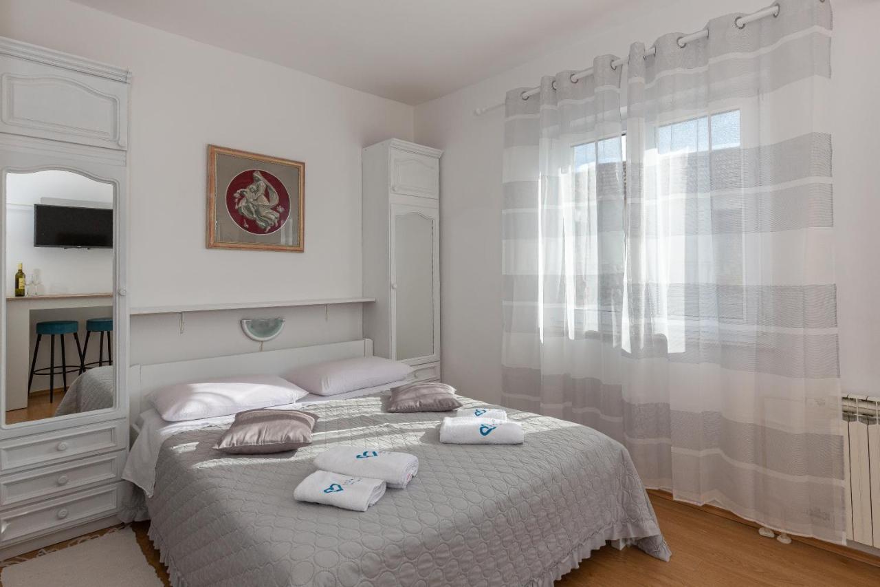 Apartments Tolic บีโอกราดนาโมรู ภายนอก รูปภาพ