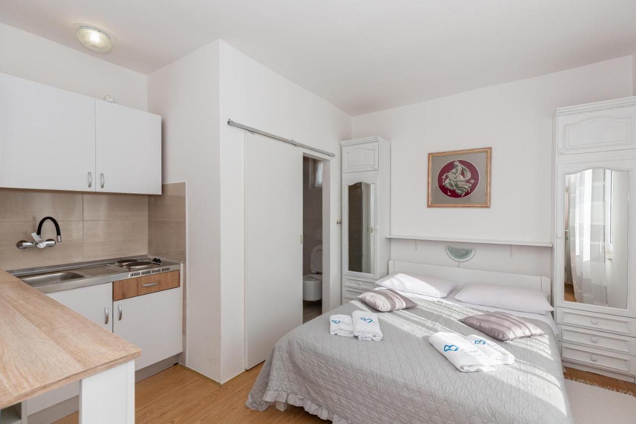 Apartments Tolic บีโอกราดนาโมรู ภายนอก รูปภาพ