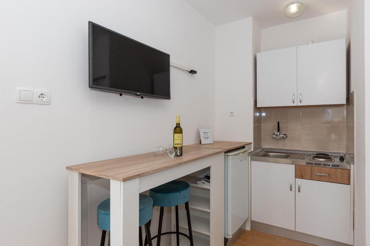 Apartments Tolic บีโอกราดนาโมรู ภายนอก รูปภาพ