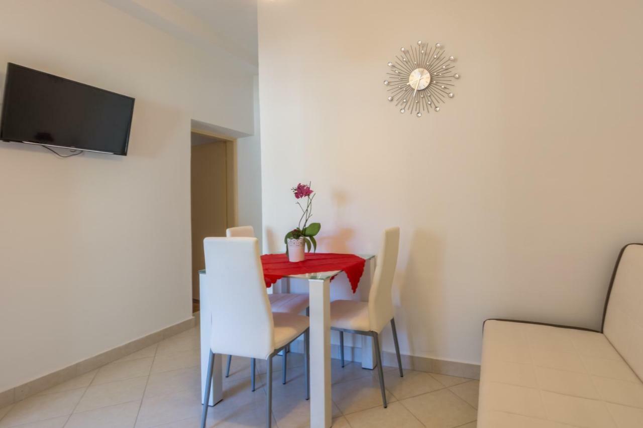 Apartments Tolic บีโอกราดนาโมรู ภายนอก รูปภาพ
